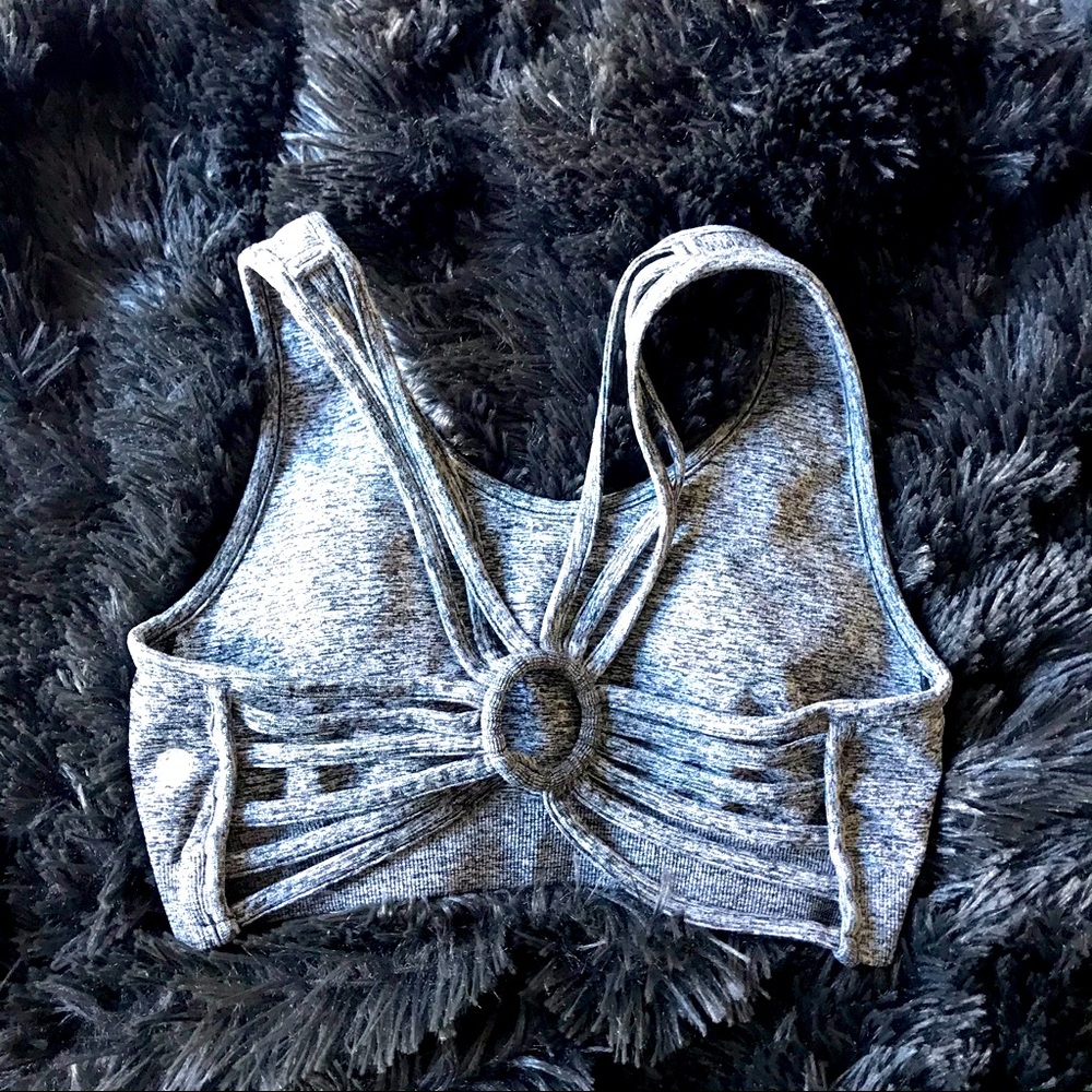 Web back sports bra